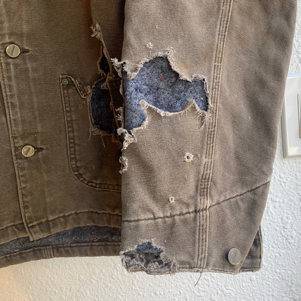 VTG 2000's Distressed Carhartt Chore Coat #057