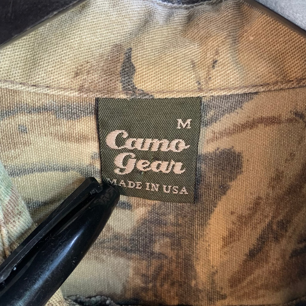 VTG 90's Camo Button Up #055
