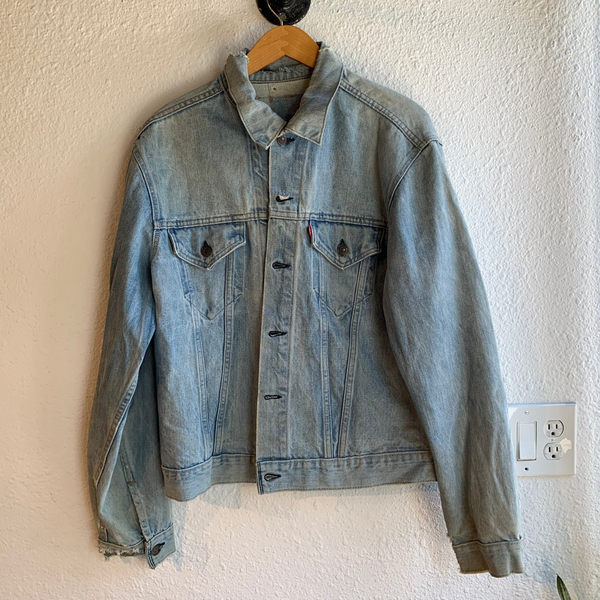 VTG 80's Thrashed Levis Type 3 Denim Jacket #062