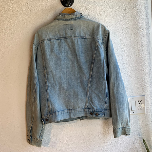 VTG 80's Thrashed Levis Type 3 Denim Jacket #062