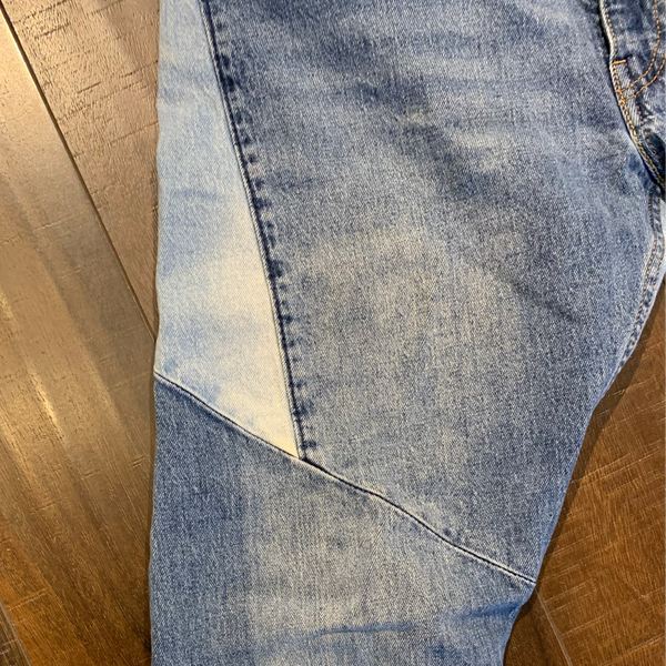 VTG Levi’s Premium Lo-Ball Cut Sew Patchwork Denim #061
