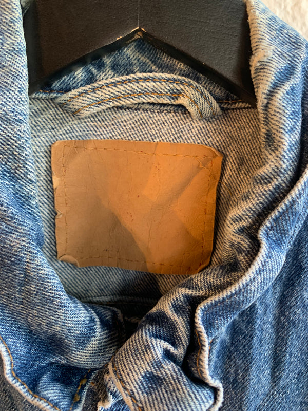 VTG - 80s 90s Levi's 70506 Denim Trucker Jacket Mens Blue Botton Front USA  #068