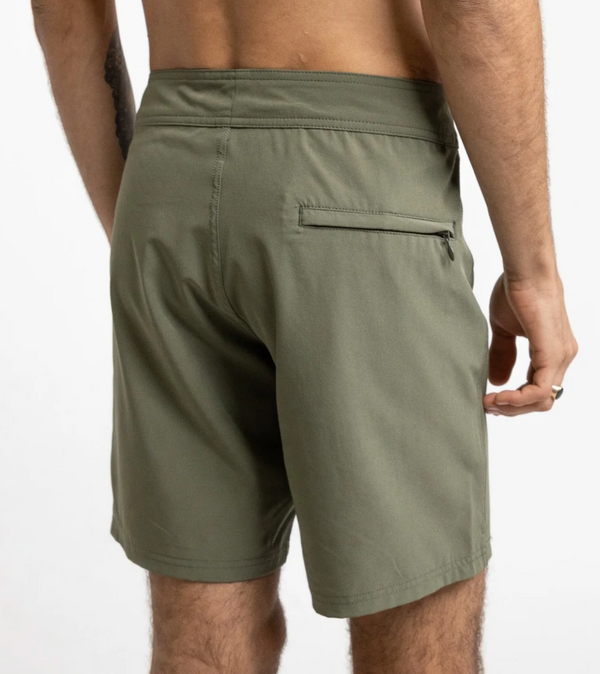 Classic Stretch Trunk