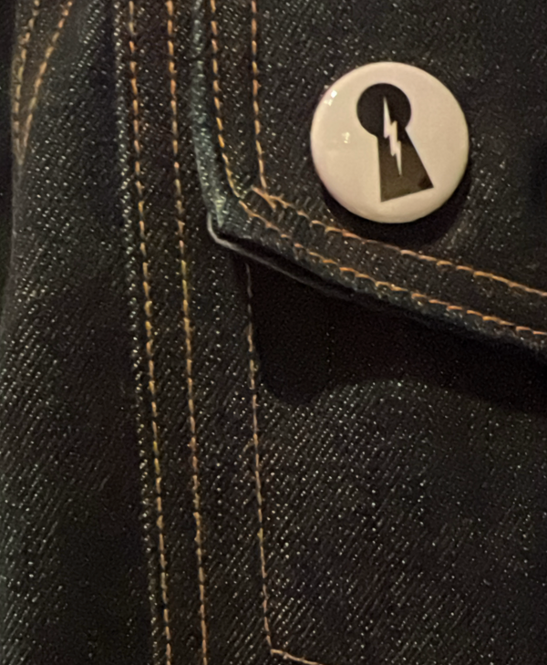 MysteryMade Keyhole Pin