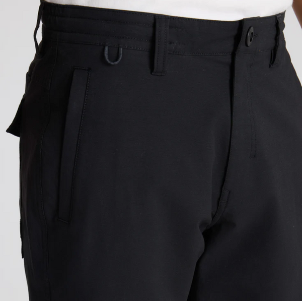 Layover Pro Traveler Short